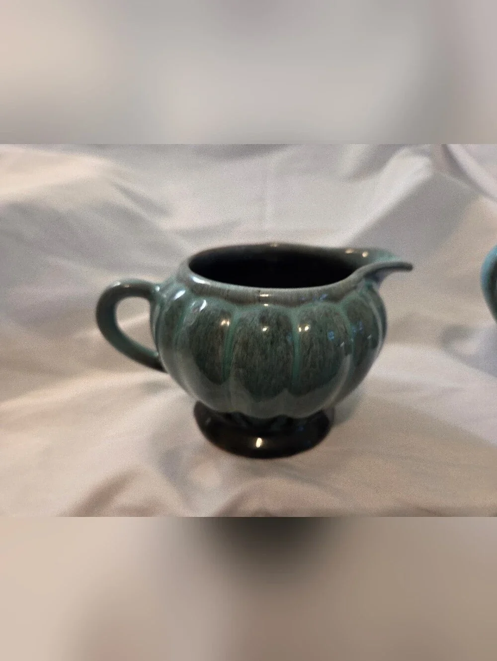 Blue Mountain Pottery Evangeline Sugar And Creamer Set